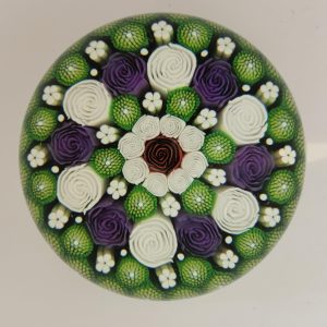 SOLD -Mike Hunter / Twist Glass  -  Roses concentric - green